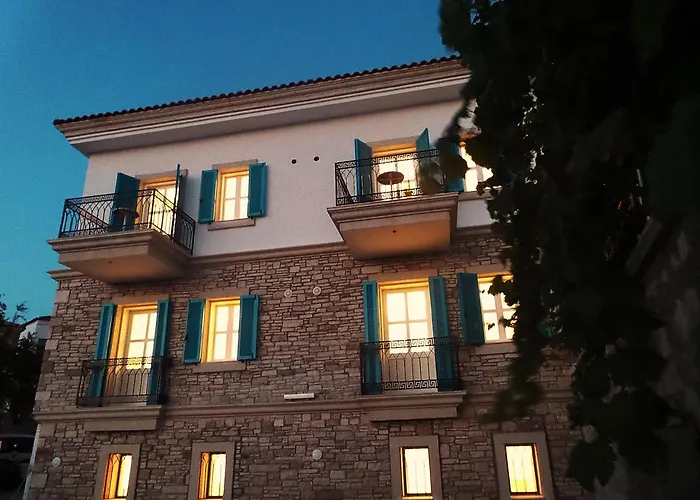 Cesme Kale Tas Apart